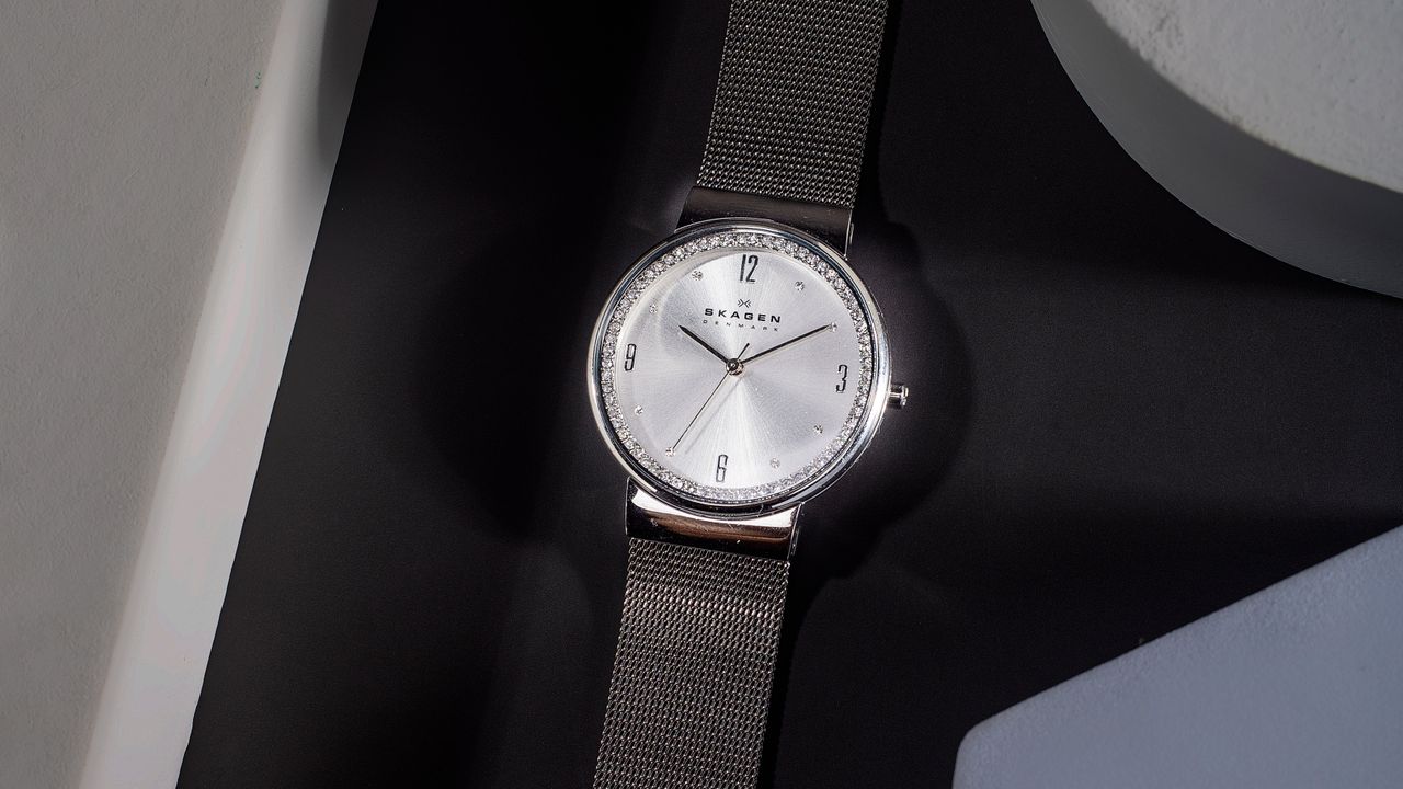 Stylish Skagen wristwatch with a silver mesh strap, ideal for fashion enthusiasts.